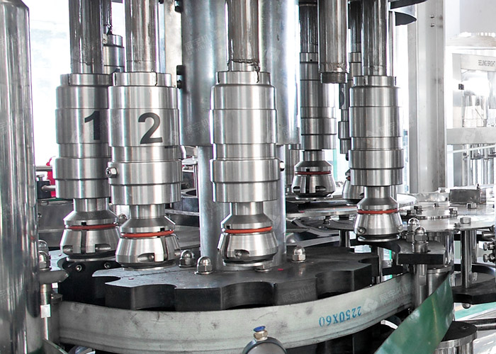 異形蓋果汁灌裝機(jī) 異形蓋果汁灌裝機(jī)